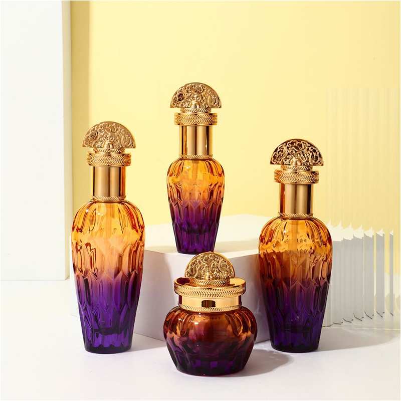 Imballaggio per la cura della pelle in vetro trasparente satinato Contenitori per cosmetici Flacone per lozione in vetro con pompa contagocce Imballaggio per la cura della pelle in vetro trasparente satinato Contenitori per cosmetici Flacone per lozione in vetro con pompa contagocce