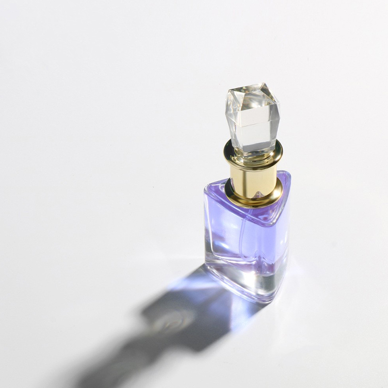 Bottiglia di profumo Oem Odm Bottiglia di profumo vuota in vetro Bottiglia di profumo Oem Odm Bottiglia di profumo vuota in vetro