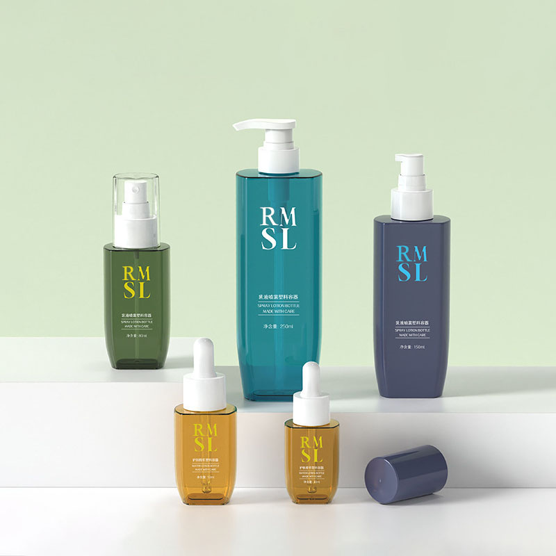 Bottiglie di plastica riutilizzabili per nebulizzatore fine da 30 ml 80 ml 200 ml 250 ml 300 ml Superficie opaca Comodo spray per capelli Corpo Applicazione viso Bottiglie di plastica riutilizzabili per nebulizzatore fine da 30 ml 80 ml 200 ml 250 ml 300 ml Superficie opaca Comodo spray per capelli Corpo Applicazione viso