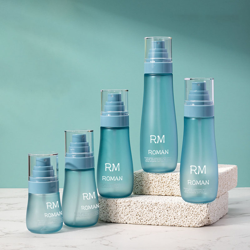 Flacone di plastica per lozione di siero per la cura della pelle della spalla rotonda Flacone cosmetico da 150 ml 120 ml 100 ml 80 ml 50 ml con pompa spray