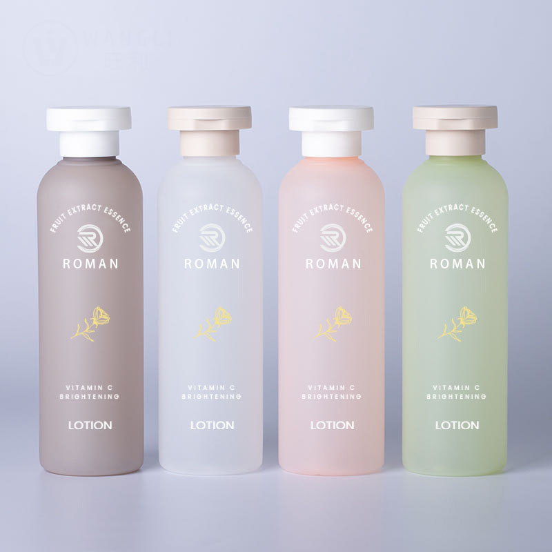 100ml 150ml 200ml 250ml Olio essenziale di rugiada pura Bottiglia opaca PET Flip Cover Prodotti per la cura della pelle Bottiglia Essenza Bottiglia di toner acqua 100ml 150ml 200ml 250ml Olio essenziale di rugiada pura Bottiglia opaca PET Flip Cover Prodotti per la cura della pelle Bottiglia Essenza Bottiglia di toner acqua