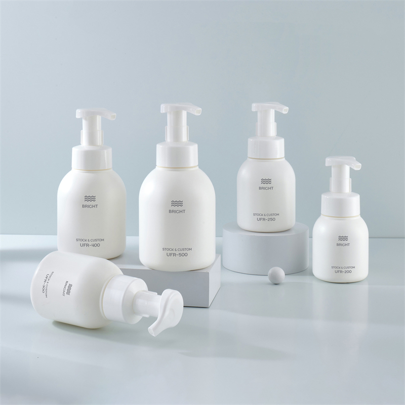 200ml 300ml 400ml Schiuma per la pulizia delle ciglia Detergente per ciglia Bottiglie di shampoo per ciglia vegano Shampoo per ciglia biologico per estensioni delle ciglia Shampoo da bagno