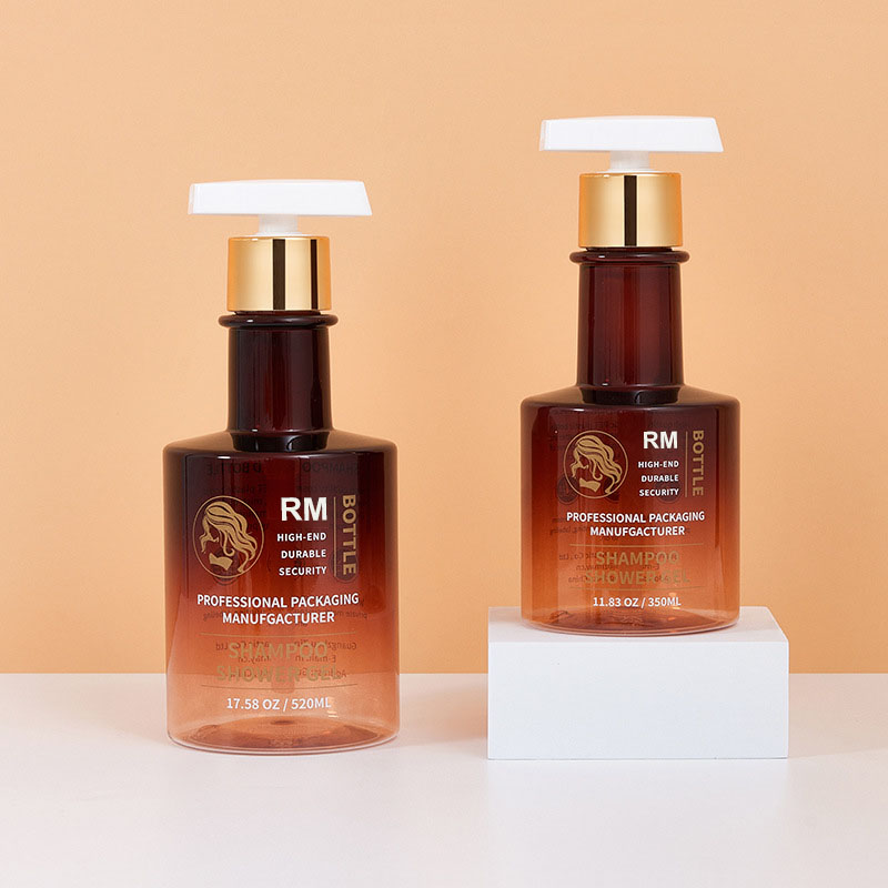 Campione gratuito Bottiglia per shampoo a collo lungo color ambra nera oro Bottiglia vuota per lavaggio a mano Bottiglie per pompa per lozione per il corpo in plastica 300ml 500ml Campione gratuito Bottiglia per shampoo a collo lungo color ambra nera oro Bottiglia vuota per lavaggio a mano Bottiglie per pompa per lozione per il corpo in plastica 300ml 500ml