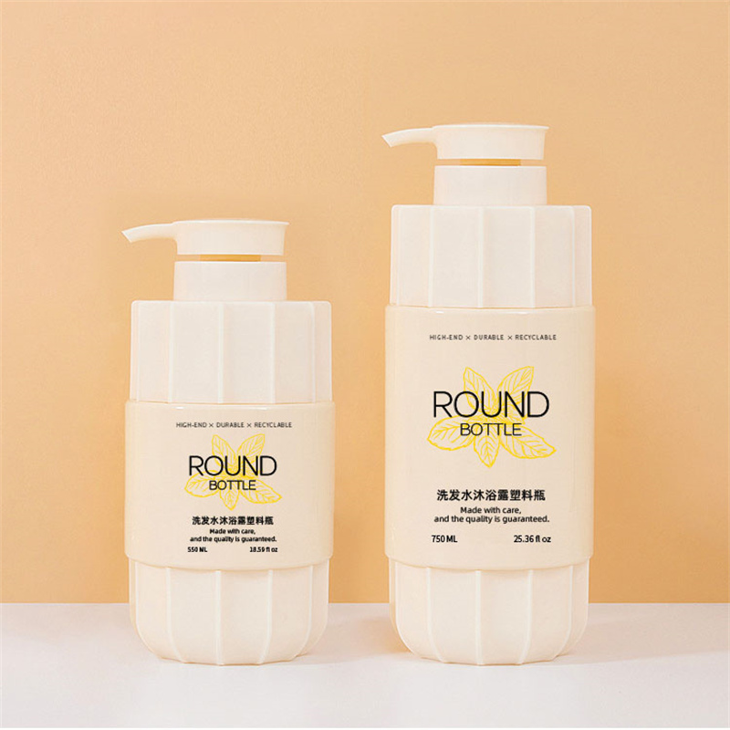 Nero opaco 550 ml 600 ml 700 ml 750 ml Striscia di plastica per animali domestici Parete spessa Bottiglia di lozione in plastica per detergente Crema solare Shampoo Gel doccia Nero opaco 550 ml 600 ml 700 ml 750 ml Striscia di plastica per animali domestici Parete spessa Bottiglia di lozione in plastica per detergente Crema solare Shampoo Gel doccia