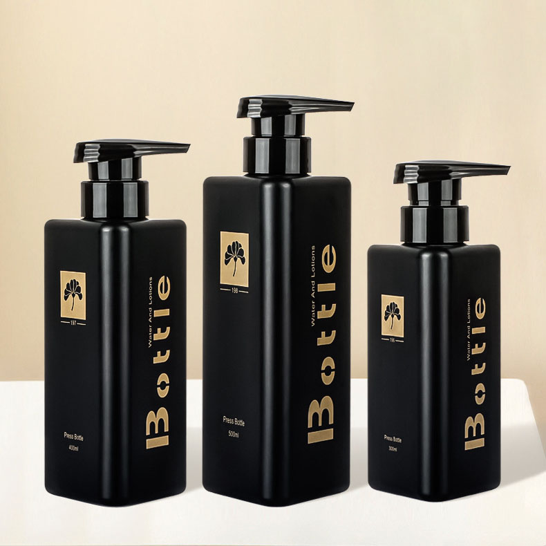 Nuova bottiglia vuota in plastica PET triangolare per lozione detergente viso o lozione per la cura della pelle 100 ml 200 ml 300 ml 400 ml 500 ml bottiglia cosmetica Nuova bottiglia vuota in plastica PET triangolare per lozione detergente viso o lozione per la cura della pelle 100 ml 200 ml 300 ml 400 ml 500 ml bottiglia cosmetica