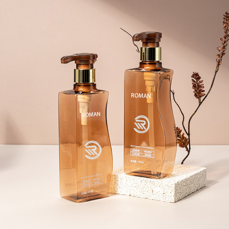 Affidabile bottiglia vuota per lozione per il corpo in plastica ambrata a forma di curva da 350 ml 500 ml con pompa per la cura dei capelli, shampoo, balsamo o crema per il viso