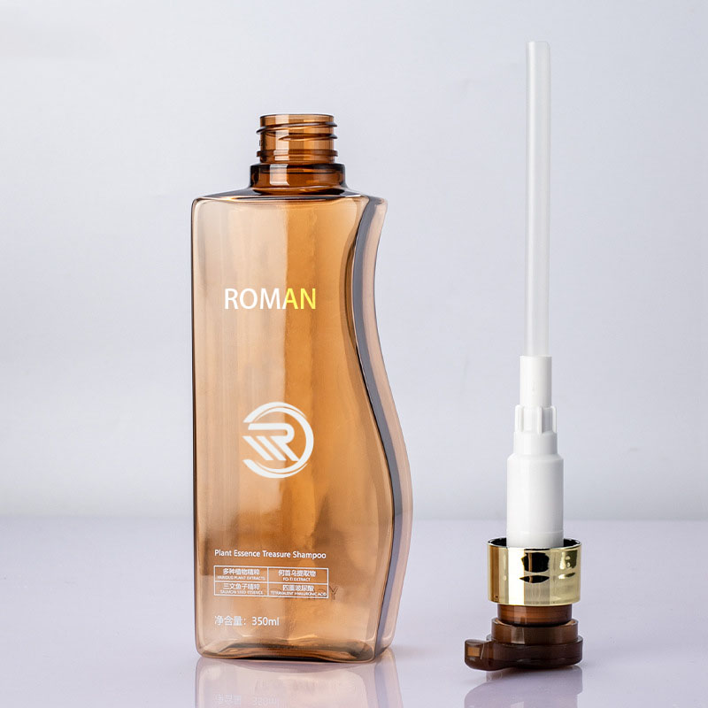 Affidabile bottiglia vuota per lozione per il corpo in plastica ambrata a forma di curva da 350 ml 500 ml con pompa per la cura dei capelli, shampoo, balsamo o crema per il viso Affidabile bottiglia vuota per lozione per il corpo in plastica ambrata a forma di curva da 350 ml 500 ml con pompa per la cura dei capelli, shampoo, balsamo o crema per il viso